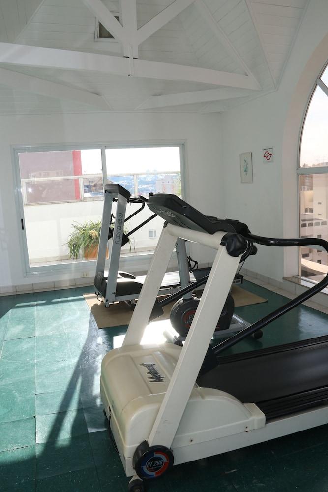 קמפינאס Vitoria Hotel Residence Newport מראה חיצוני תמונה