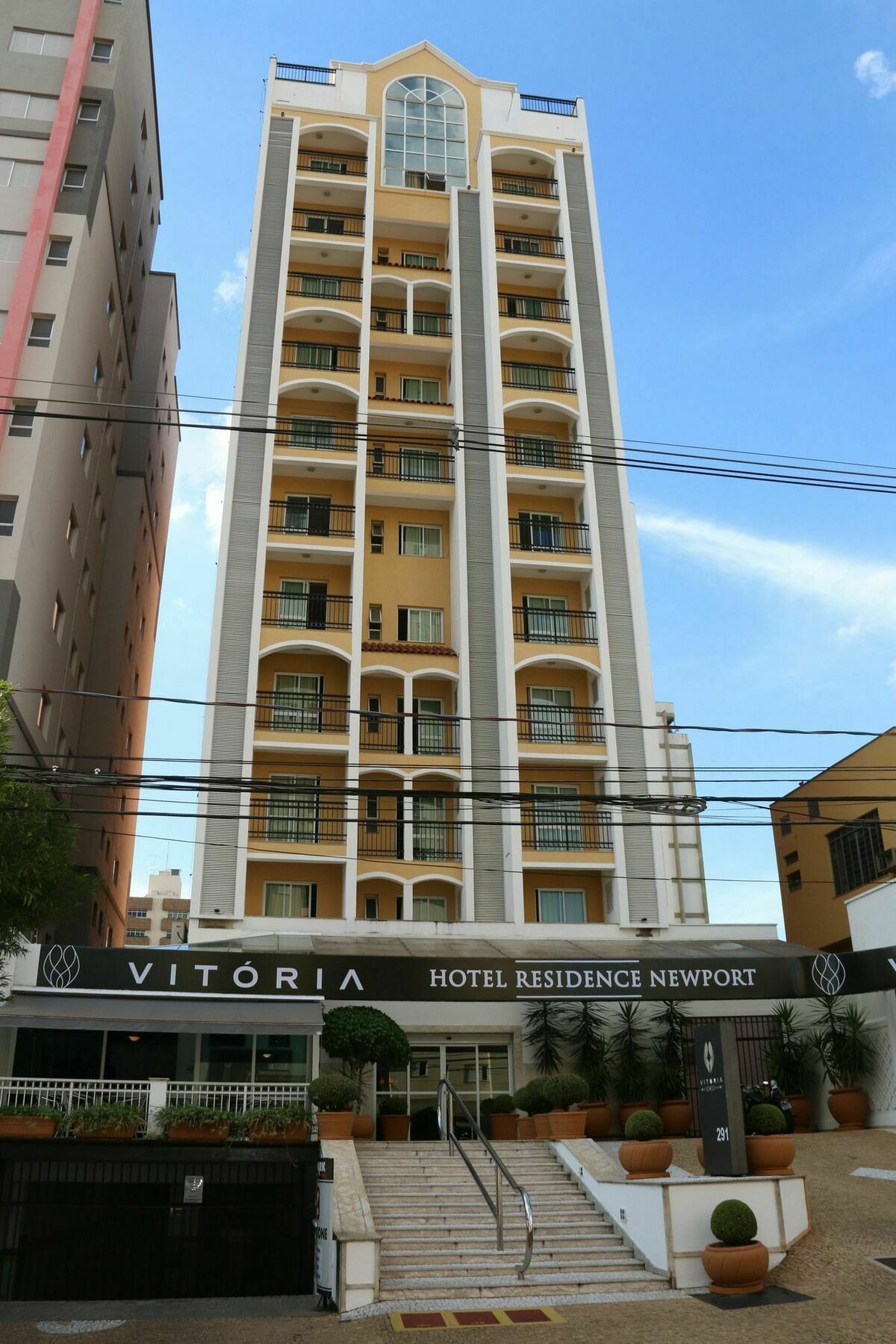 קמפינאס Vitoria Hotel Residence Newport מראה חיצוני תמונה
